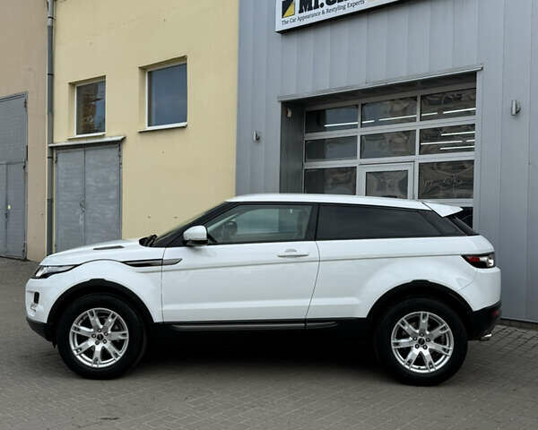 Белый Ленд Ровер Рендж Ровер Эвок, объемом двигателя 2.18 л и пробегом 247 тыс. км за 15300 $, фото 10 на Automoto.ua