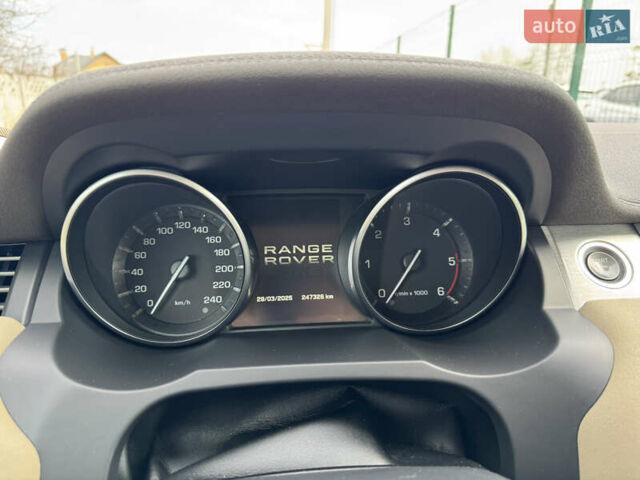 Белый Ленд Ровер Рендж Ровер Эвок, объемом двигателя 2.18 л и пробегом 247 тыс. км за 15300 $, фото 22 на Automoto.ua