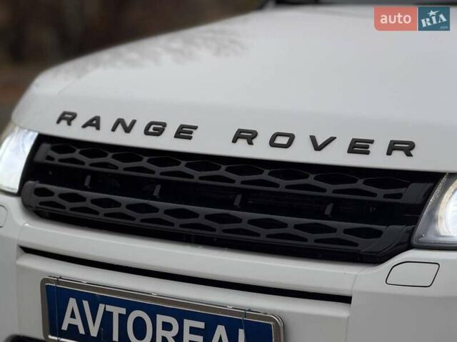 Білий Ленд Ровер Рендж Ровер Евок, об'ємом двигуна 2 л та пробігом 125 тис. км за 14800 $, фото 7 на Automoto.ua