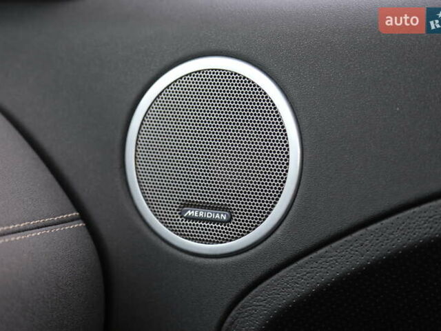 Белый Ленд Ровер Рендж Ровер Эвок, объемом двигателя 2.18 л и пробегом 176 тыс. км за 19500 $, фото 23 на Automoto.ua