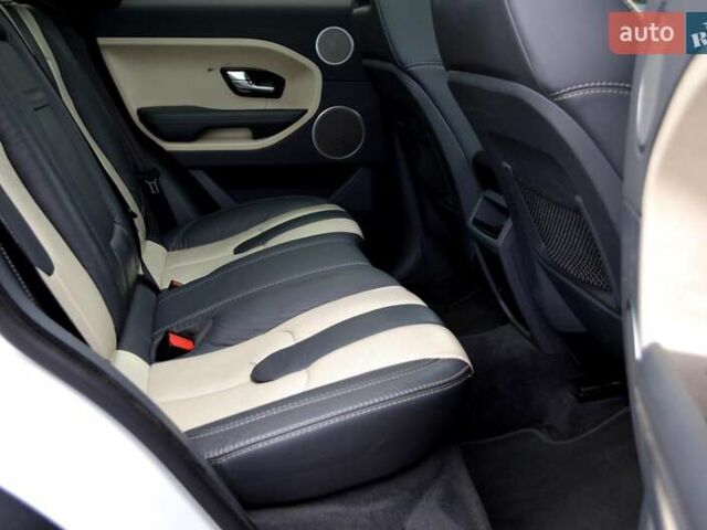 Белый Ленд Ровер Рендж Ровер Эвок, объемом двигателя 2 л и пробегом 175 тыс. км за 14900 $, фото 51 на Automoto.ua