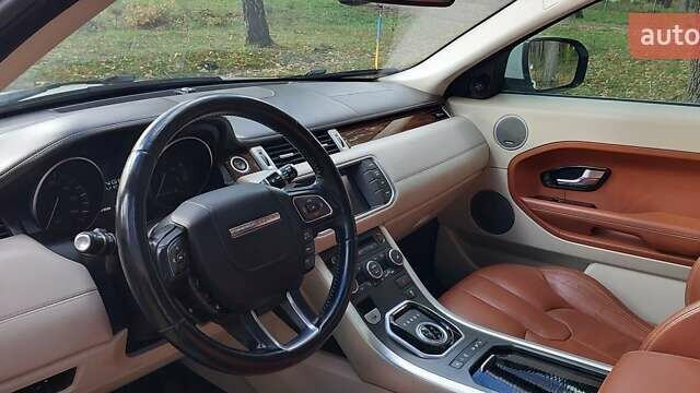 Білий Ленд Ровер Рендж Ровер Евок, об'ємом двигуна 2 л та пробігом 228 тис. км за 13300 $, фото 30 на Automoto.ua