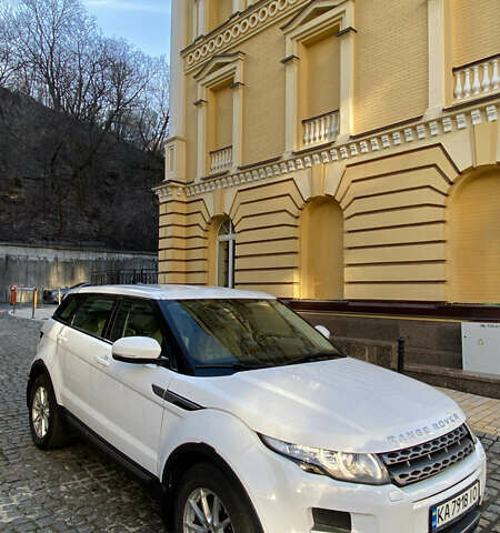 Ленд Ровер Рендж Ровер Эвок 2012 в Киеве на Automoto.ua Белый Ленд Ровер Рендж Ровер Эвок, объемом двигателя 2.18 л и пробегом 215 тыс. км за 19999 $, фото 49 на Automoto.ua