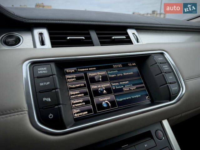 Білий Ленд Ровер Рендж Ровер Евок, об'ємом двигуна 2.2 л та пробігом 108 тис. км за 17800 $, фото 60 на Automoto.ua