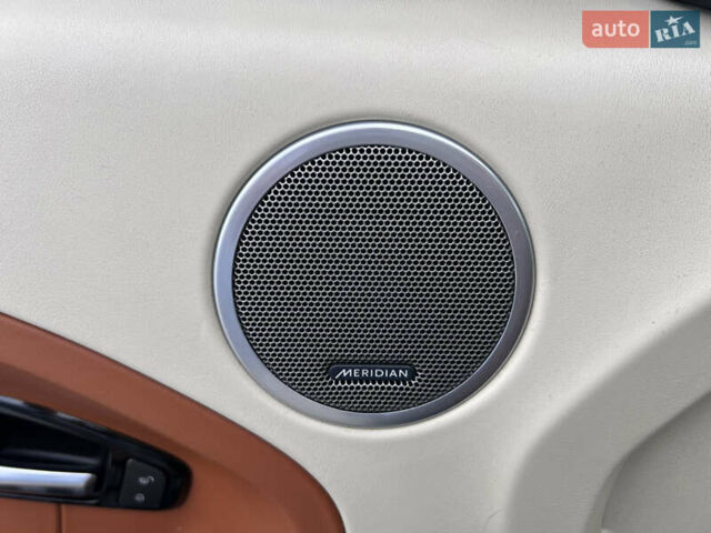 Белый Ленд Ровер Рендж Ровер Эвок, объемом двигателя 2 л и пробегом 233 тыс. км за 15650 $, фото 15 на Automoto.ua