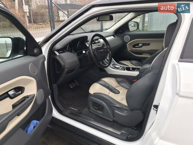 Білий Ленд Ровер Рендж Ровер Евок, об'ємом двигуна 2 л та пробігом 182 тис. км за 12600 $, фото 1 на Automoto.ua