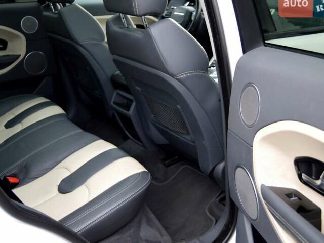 Белый Ленд Ровер Рендж Ровер Эвок, объемом двигателя 2 л и пробегом 175 тыс. км за 14900 $, фото 52 на Automoto.ua