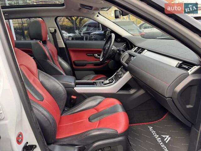 Белый Ленд Ровер Рендж Ровер Эвок, объемом двигателя 2 л и пробегом 63 тыс. км за 18900 $, фото 14 на Automoto.ua