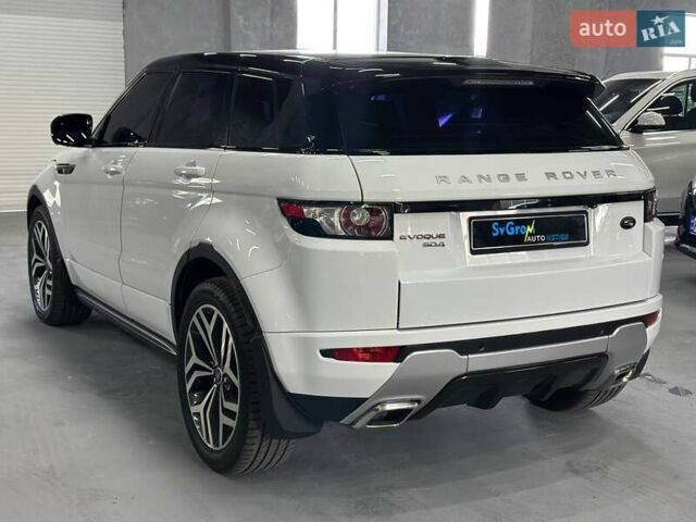 Білий Ленд Ровер Рендж Ровер Евок, об'ємом двигуна 2.18 л та пробігом 112 тис. км за 19999 $, фото 3 на Automoto.ua