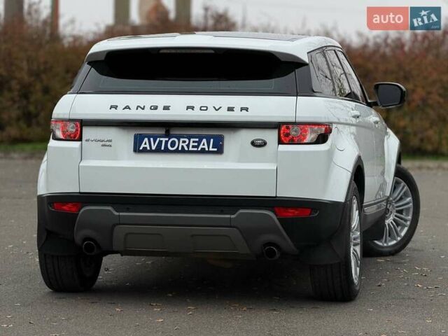 Білий Ленд Ровер Рендж Ровер Евок, об'ємом двигуна 2 л та пробігом 125 тис. км за 14800 $, фото 18 на Automoto.ua
