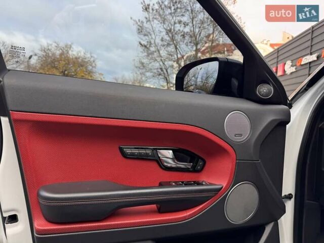 Белый Ленд Ровер Рендж Ровер Эвок, объемом двигателя 2 л и пробегом 63 тыс. км за 18900 $, фото 10 на Automoto.ua