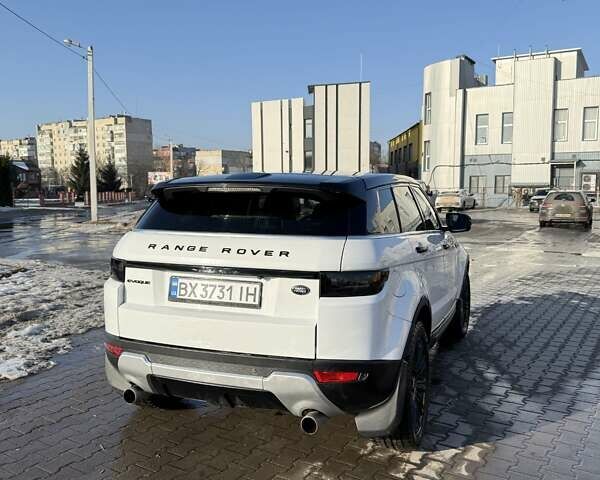 Білий Ленд Ровер Рендж Ровер Евок, об'ємом двигуна 2 л та пробігом 186 тис. км за 16900 $, фото 4 на Automoto.ua