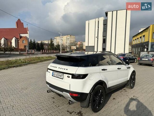 Білий Ленд Ровер Рендж Ровер Евок, об'ємом двигуна 2 л та пробігом 172 тис. км за 18200 $, фото 5 на Automoto.ua