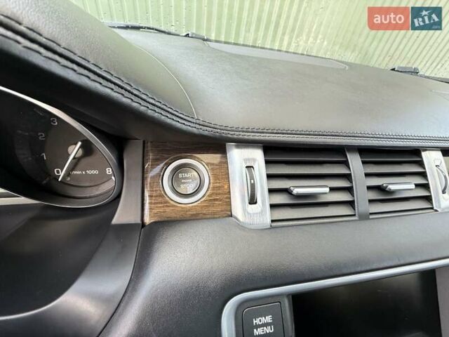 Білий Ленд Ровер Рендж Ровер Евок, об'ємом двигуна 2 л та пробігом 172 тис. км за 18200 $, фото 14 на Automoto.ua