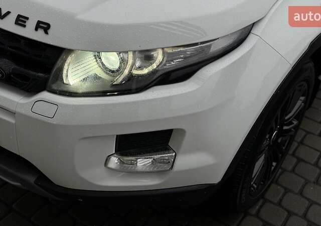 Білий Ленд Ровер Рендж Ровер Евок, об'ємом двигуна 2 л та пробігом 231 тис. км за 16990 $, фото 21 на Automoto.ua