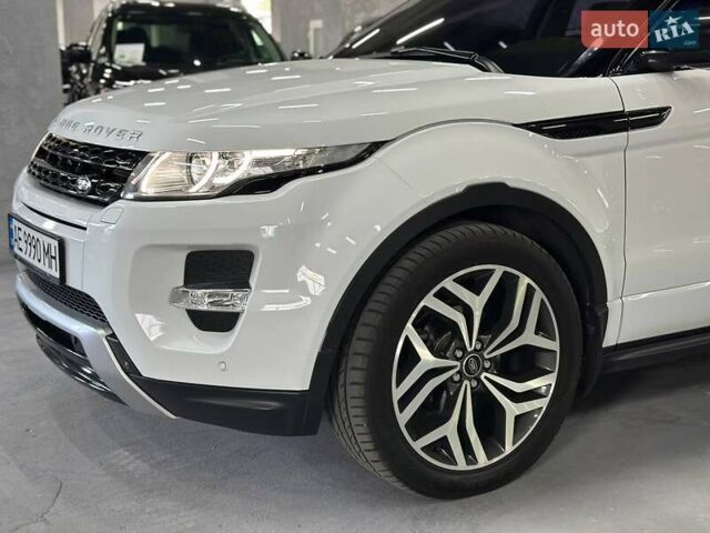 Белый Ленд Ровер Рендж Ровер Эвок, объемом двигателя 2.18 л и пробегом 112 тыс. км за 19999 $, фото 2 на Automoto.ua