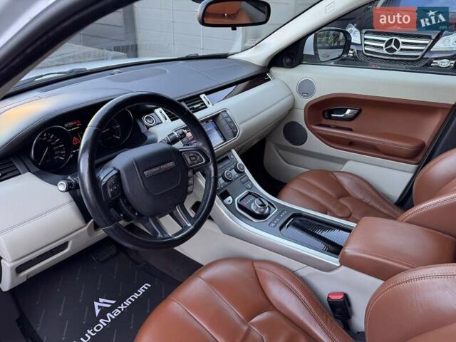 Белый Ленд Ровер Рендж Ровер Эвок, объемом двигателя 2.18 л и пробегом 159 тыс. км за 17900 $, фото 9 на Automoto.ua