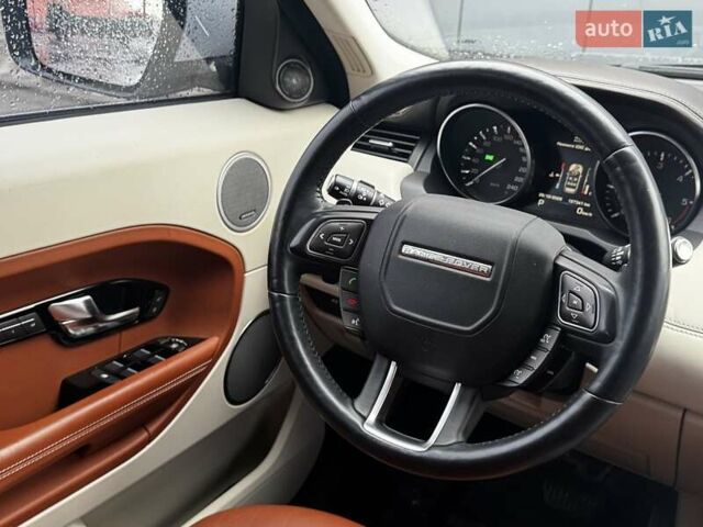 Ленд Ровер Рендж Ровер Эвок 2012 в Киеве на Automoto.ua Белый Ленд Ровер Рендж Ровер Эвок, объемом двигателя 2.18 л и пробегом 127 тыс. км за 19900 $, фото 27 на Automoto.ua