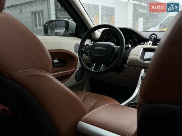 Білий Ленд Ровер Рендж Ровер Евок, об'ємом двигуна 2 л та пробігом 231 тис. км за 16990 $, фото 60 на Automoto.ua