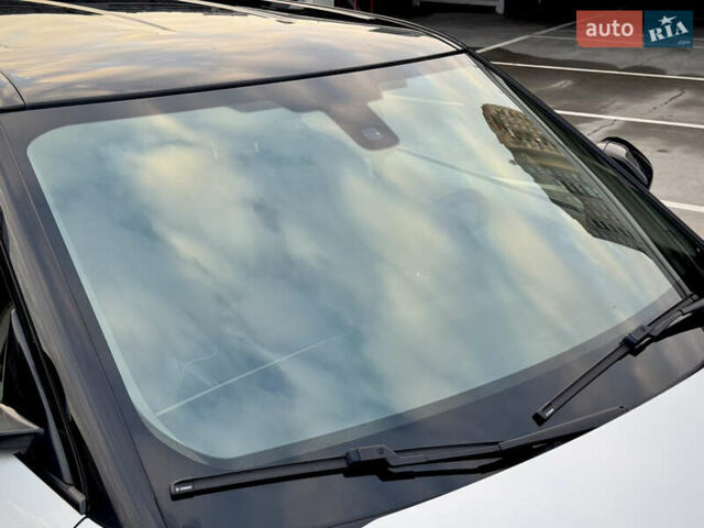 Білий Ленд Ровер Рендж Ровер Евок, об'ємом двигуна 2.2 л та пробігом 108 тис. км за 17800 $, фото 78 на Automoto.ua