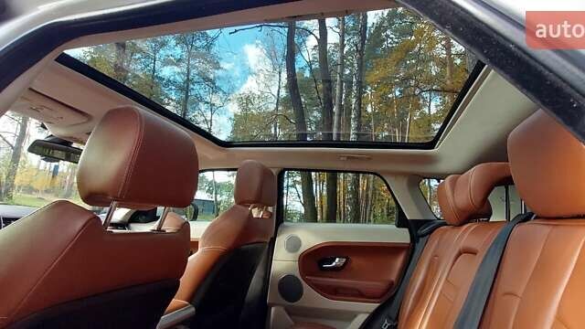 Білий Ленд Ровер Рендж Ровер Евок, об'ємом двигуна 2 л та пробігом 228 тис. км за 13300 $, фото 35 на Automoto.ua