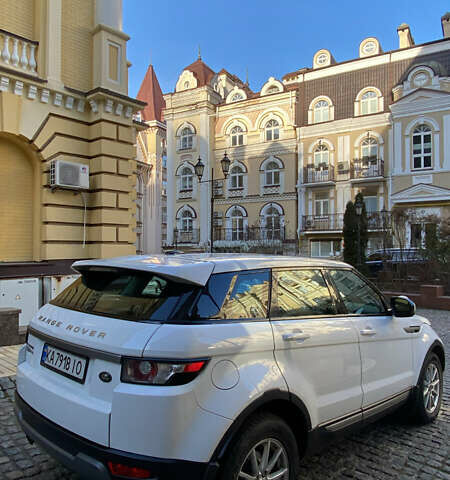Ленд Ровер Рендж Ровер Эвок 2012 в Киеве на Automoto.ua Белый Ленд Ровер Рендж Ровер Эвок, объемом двигателя 2.18 л и пробегом 215 тыс. км за 19999 $, фото 51 на Automoto.ua