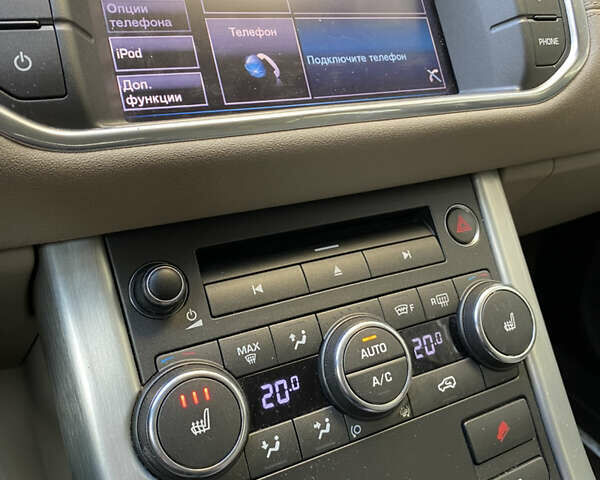 Ленд Ровер Рендж Ровер Эвок 2012 в Киеве на Automoto.ua Белый Ленд Ровер Рендж Ровер Эвок, объемом двигателя 2.18 л и пробегом 215 тыс. км за 19999 $, фото 64 на Automoto.ua