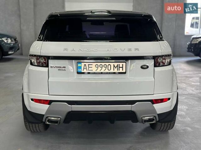 Белый Ленд Ровер Рендж Ровер Эвок, объемом двигателя 2.18 л и пробегом 112 тыс. км за 19999 $, фото 5 на Automoto.ua