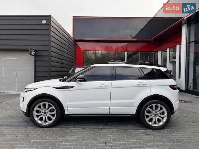 Белый Ленд Ровер Рендж Ровер Эвок, объемом двигателя 2 л и пробегом 63 тыс. км за 18900 $, фото 3 на Automoto.ua