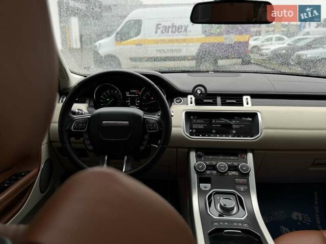 Білий Ленд Ровер Рендж Ровер Евок, об'ємом двигуна 2 л та пробігом 231 тис. км за 16990 $, фото 62 на Automoto.ua