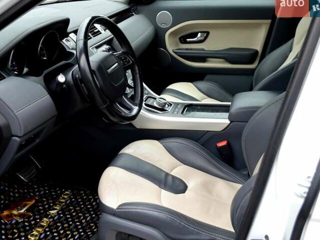 Белый Ленд Ровер Рендж Ровер Эвок, объемом двигателя 2 л и пробегом 175 тыс. км за 14900 $, фото 22 на Automoto.ua