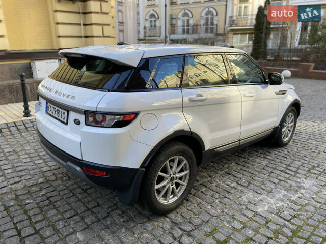 Ленд Ровер Рендж Ровер Эвок 2012 в Киеве на Automoto.ua Белый Ленд Ровер Рендж Ровер Эвок, объемом двигателя 2.18 л и пробегом 215 тыс. км за 19999 $, фото 17 на Automoto.ua