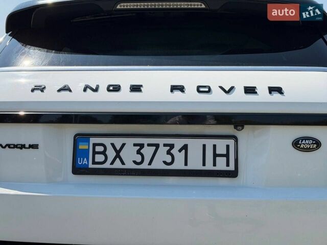 Білий Ленд Ровер Рендж Ровер Евок, об'ємом двигуна 2 л та пробігом 180 тис. км за 14900 $, фото 29 на Automoto.ua