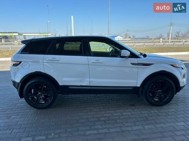 Белый Ленд Ровер Рендж Ровер Эвок, объемом двигателя 2 л и пробегом 183 тыс. км за 11800 $, фото 6 на Automoto.ua
