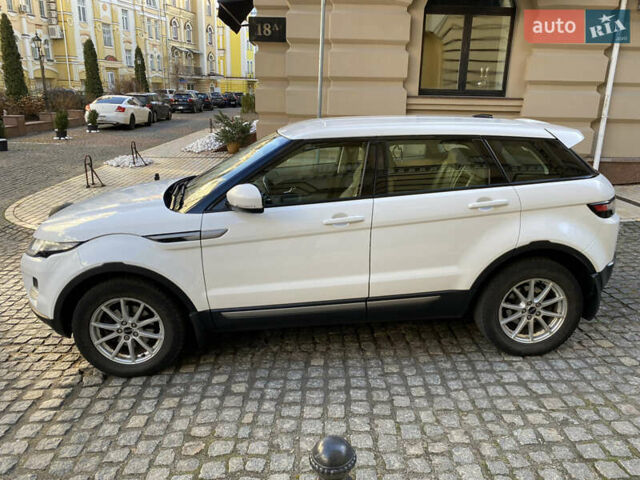Ленд Ровер Рендж Ровер Эвок 2012 в Киеве на Automoto.ua Белый Ленд Ровер Рендж Ровер Эвок, объемом двигателя 2.18 л и пробегом 215 тыс. км за 19999 $, фото 22 на Automoto.ua