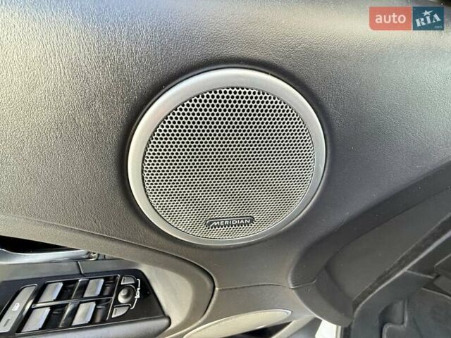 Білий Ленд Ровер Рендж Ровер Евок, об'ємом двигуна 2 л та пробігом 172 тис. км за 18200 $, фото 15 на Automoto.ua