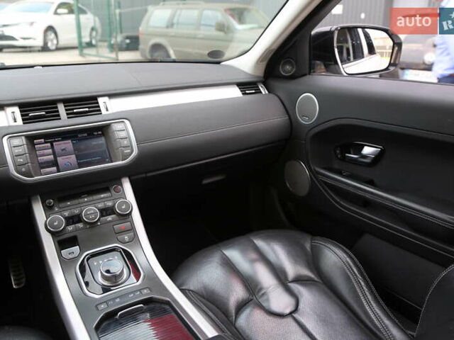 Белый Ленд Ровер Рендж Ровер Эвок, объемом двигателя 2.18 л и пробегом 176 тыс. км за 19500 $, фото 14 на Automoto.ua