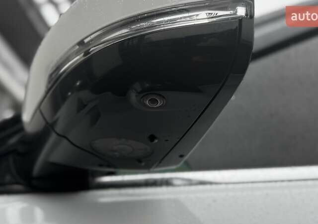 Білий Ленд Ровер Рендж Ровер Евок, об'ємом двигуна 2 л та пробігом 231 тис. км за 16990 $, фото 23 на Automoto.ua