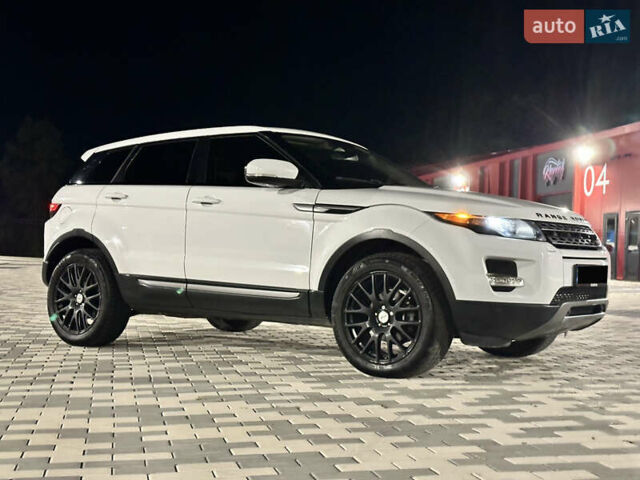 Белый Ленд Ровер Рендж Ровер Эвок, объемом двигателя 2 л и пробегом 320 тыс. км за 12950 $, фото 6 на Automoto.ua