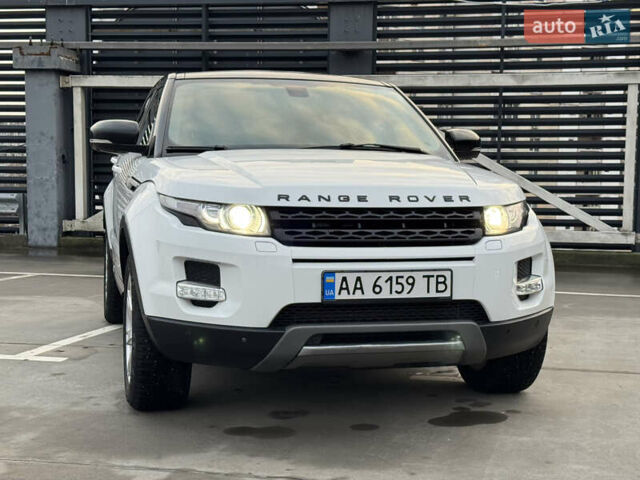 Білий Ленд Ровер Рендж Ровер Евок, об'ємом двигуна 2.2 л та пробігом 108 тис. км за 17800 $, фото 6 на Automoto.ua