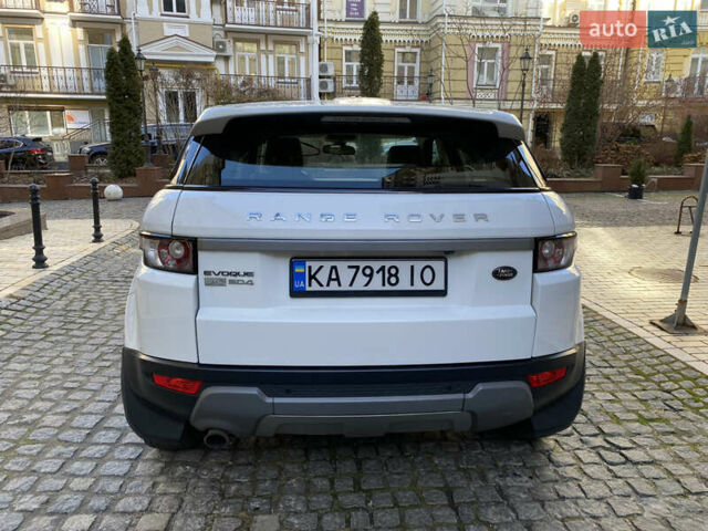 Ленд Ровер Рендж Ровер Эвок 2012 в Киеве на Automoto.ua Белый Ленд Ровер Рендж Ровер Эвок, объемом двигателя 2.18 л и пробегом 215 тыс. км за 19999 $, фото 30 на Automoto.ua