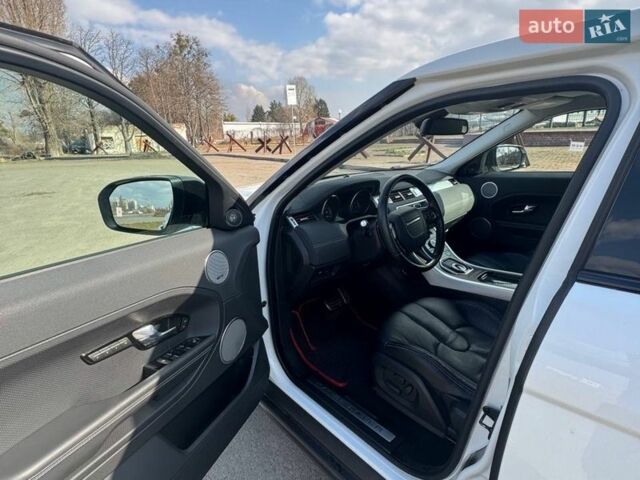 Білий Ленд Ровер Рендж Ровер Евок, об'ємом двигуна 2 л та пробігом 70 тис. км за 21000 $, фото 17 на Automoto.ua