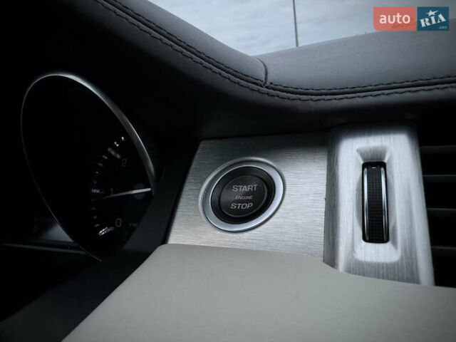 Білий Ленд Ровер Рендж Ровер Евок, об'ємом двигуна 2.2 л та пробігом 108 тис. км за 17800 $, фото 54 на Automoto.ua