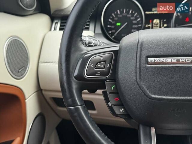 Ленд Ровер Рендж Ровер Эвок 2012 в Киеве на Automoto.ua Белый Ленд Ровер Рендж Ровер Эвок, объемом двигателя 2.18 л и пробегом 127 тыс. км за 19900 $, фото 25 на Automoto.ua