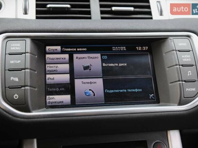 Белый Ленд Ровер Рендж Ровер Эвок, объемом двигателя 2.18 л и пробегом 176 тыс. км за 19500 $, фото 18 на Automoto.ua