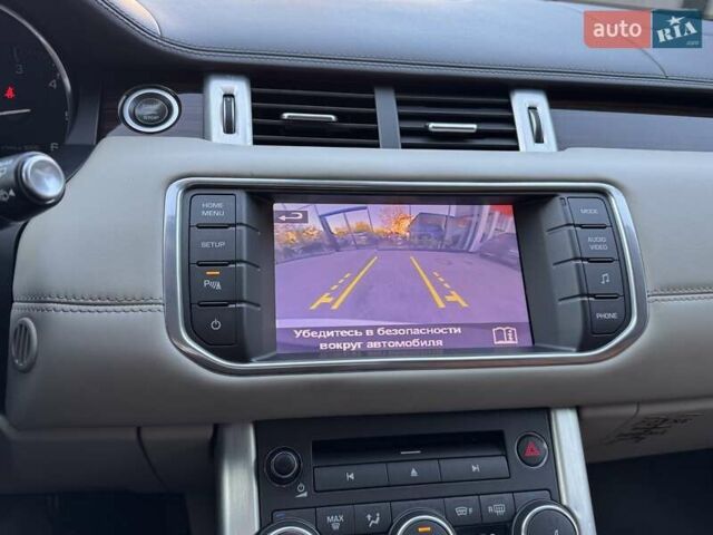 Белый Ленд Ровер Рендж Ровер Эвок, объемом двигателя 2.18 л и пробегом 159 тыс. км за 17900 $, фото 22 на Automoto.ua