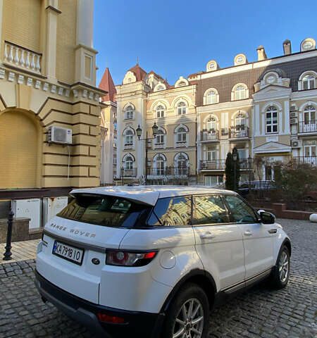 Ленд Ровер Рендж Ровер Эвок 2012 в Киеве на Automoto.ua Белый Ленд Ровер Рендж Ровер Эвок, объемом двигателя 2.18 л и пробегом 215 тыс. км за 19999 $, фото 50 на Automoto.ua