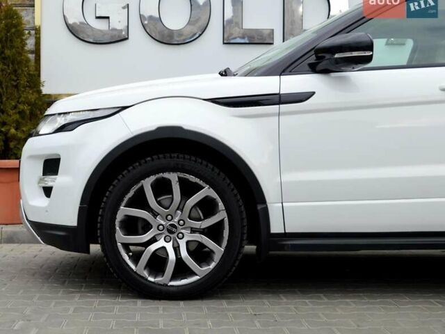 Белый Ленд Ровер Рендж Ровер Эвок, объемом двигателя 2 л и пробегом 175 тыс. км за 14900 $, фото 6 на Automoto.ua