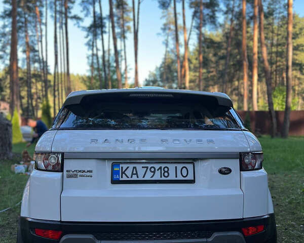Ленд Ровер Рендж Ровер Эвок 2012 в Киеве на Automoto.ua Белый Ленд Ровер Рендж Ровер Эвок, объемом двигателя 2.18 л и пробегом 215 тыс. км за 19999 $, фото 7 на Automoto.ua