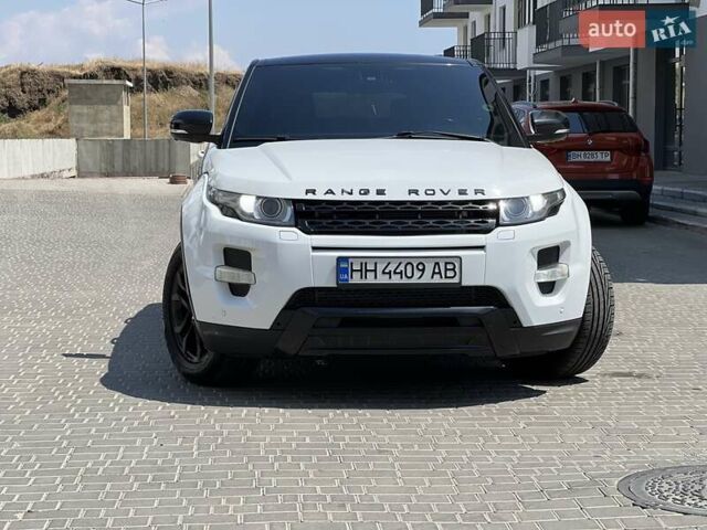 Білий Ленд Ровер Рендж Ровер Евок, об'ємом двигуна 2 л та пробігом 164 тис. км за 24999 $, фото 2 на Automoto.ua
